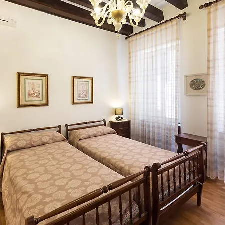 Apartment San Maurizio *